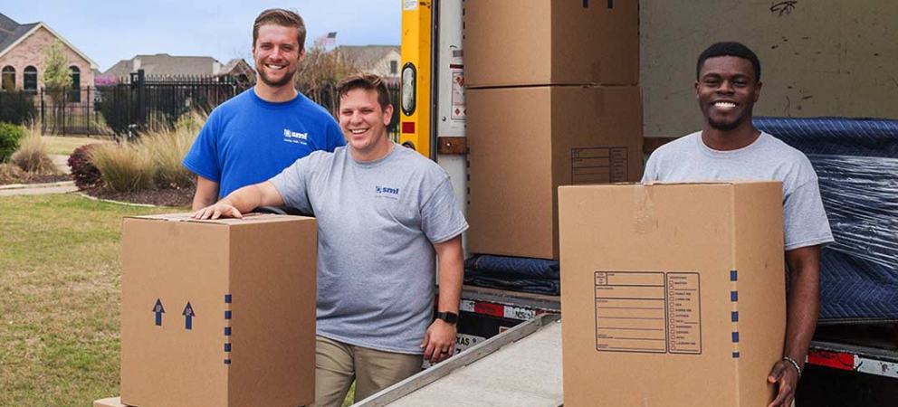 moving labor helpers 992x450 1